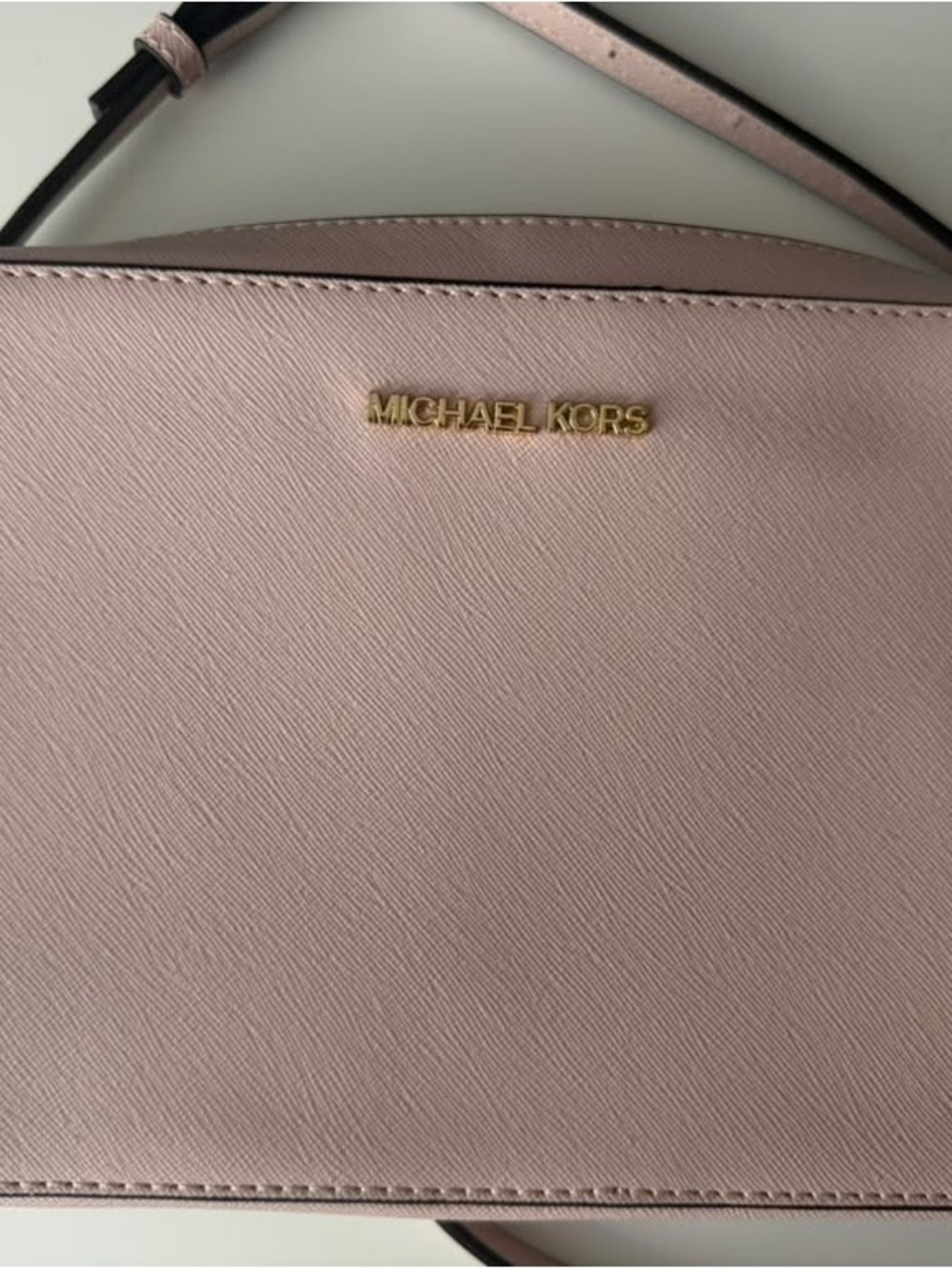 Michael Kors Jet Set Medium Saffiano Leather Crossbody Bag